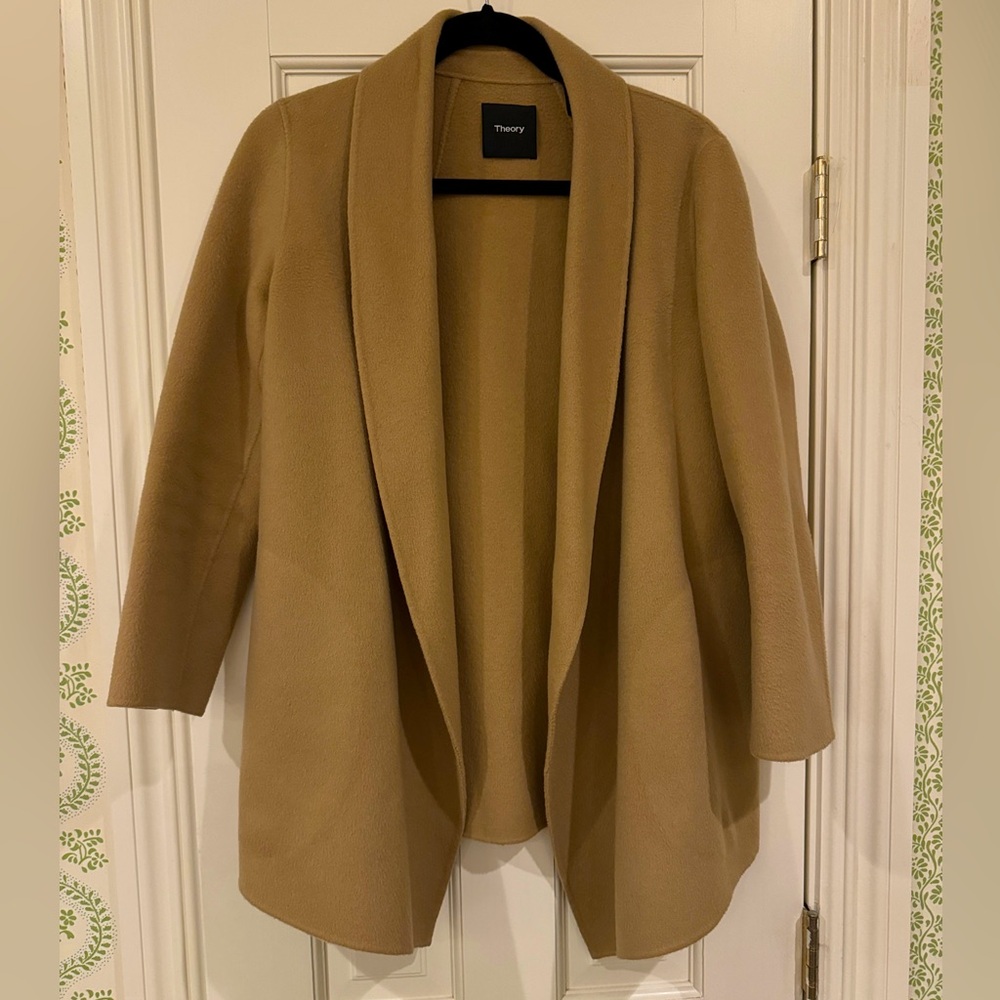 THEORY wool and cashmere blend camel coat size Small
